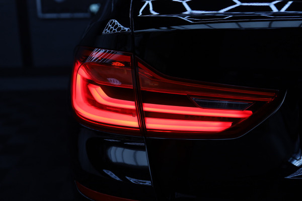 BMW 5 Serie Touring 530i High Executive | Leer |  Elektrisch bedienbare achterklep |