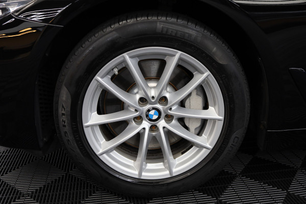 BMW 5 Serie Touring 530i High Executive | Leer |  Elektrisch bedienbare achterklep |