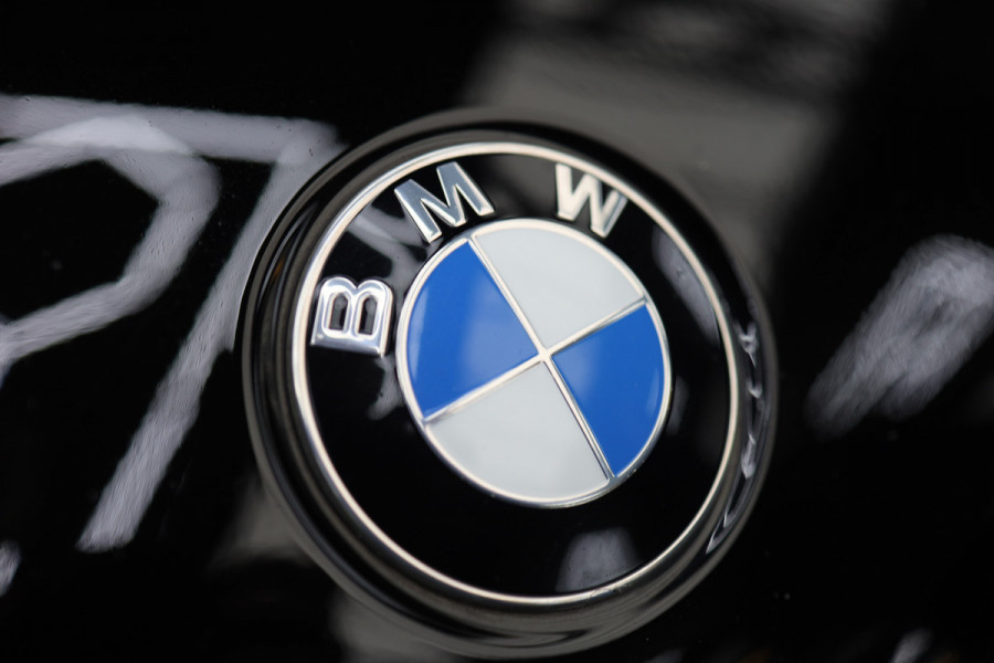 BMW 5 Serie Touring 530i High Executive | Leer |  Elektrisch bedienbare achterklep |
