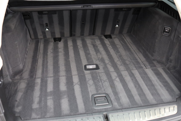 BMW 5 Serie Touring 530i High Executive | Leer |  Elektrisch bedienbare achterklep |