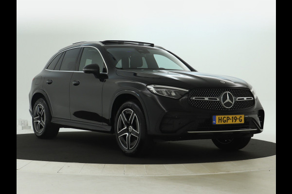 Mercedes-Benz GLC 400 e 4MATIC AMG Plug-In Hybride | AMG Styling | Panorama Schuif-Kanteldak | Trekhaak | 360°-Camera | Stoel en Stuurverwarming | Inclusief 24 maanden MB Certified garantie voor Europa.