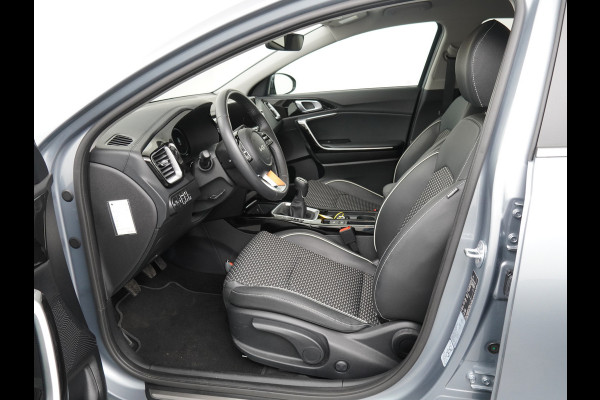 Kia Xceed 1.5 T-GDi DynamicPlusLine - Navigatie - Cruise Control - Apple CarPlay/ Android Auto - Camera - Voorstoelen verwarmd - Fabrieksgarantie tot 03-2031