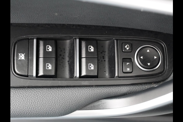 Kia Xceed 1.5 T-GDi DynamicPlusLine - Navigatie - Cruise Control - Apple CarPlay/ Android Auto - Camera - Voorstoelen verwarmd - Fabrieksgarantie tot 03-2031