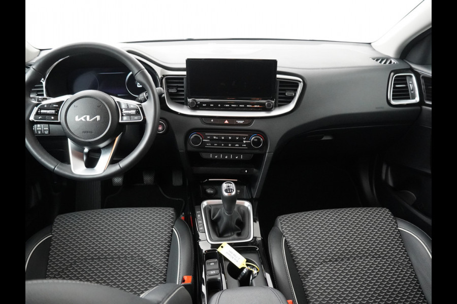 Kia Xceed 1.5 T-GDi DynamicPlusLine - Navigatie - Cruise Control - Apple CarPlay/ Android Auto - Camera - Voorstoelen verwarmd - Fabrieksgarantie tot 03-2031