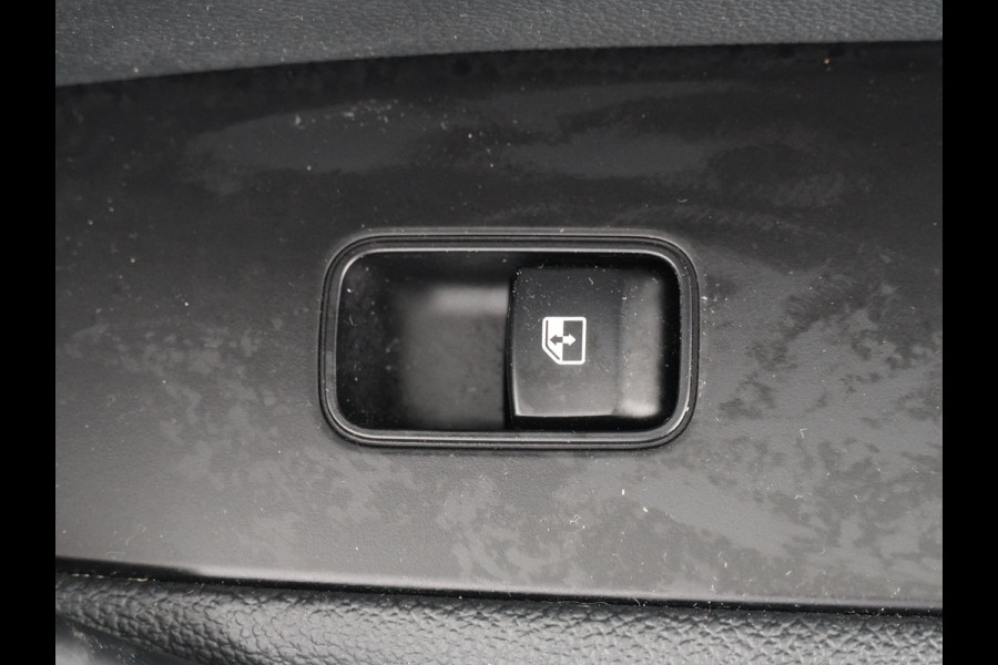 Kia Xceed 1.5 T-GDi DynamicPlusLine - Navigatie - Cruise Control - Apple CarPlay/ Android Auto - Camera - Voorstoelen verwarmd - Fabrieksgarantie tot 03-2031