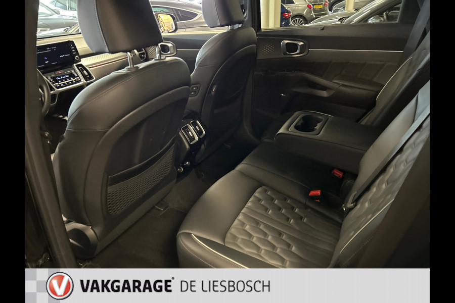 Kia Sorento 1.6 T-GDI Plug-in Hybrid 4WD ExecutiveLine 5 persoons / Leder / Panoramadak / Bose / 360 camera