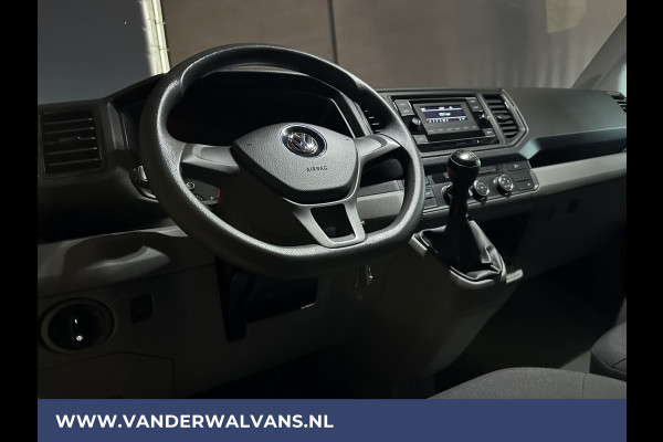 Volkswagen Crafter 2.0 TDI 141pk L3H3 L2H2 Euro6 Airco | Cruisecontrol | 3000kg Trekhaak Bijrijdersbank