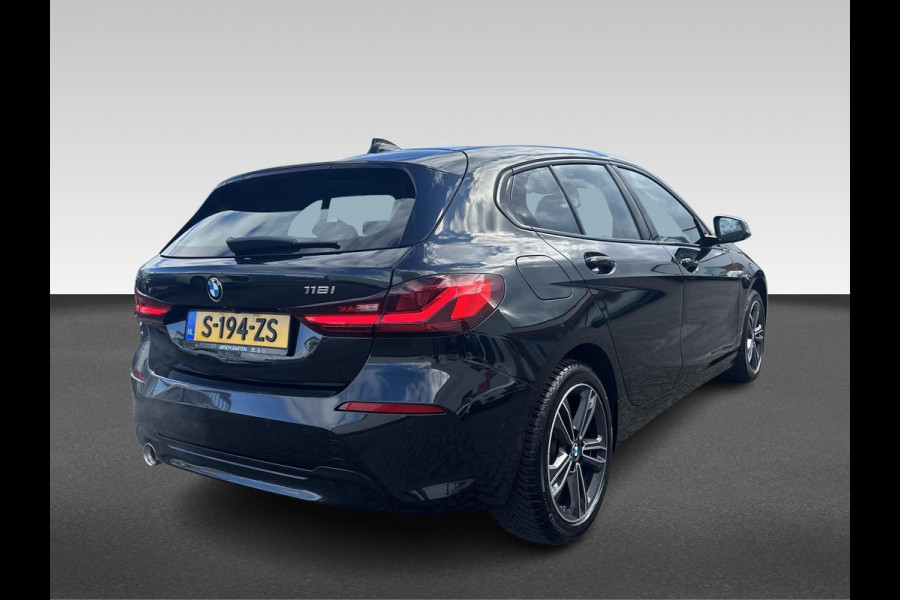 BMW 1-serie 118i Introduction Edition