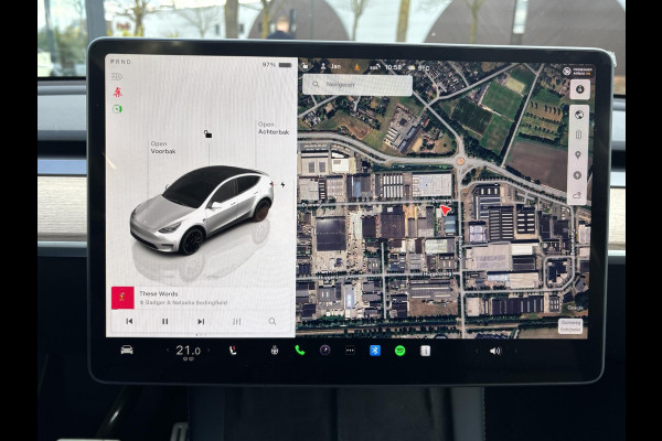 Tesla Model Y Performance AWD 75 kWh | AUTOPILOT | LEDER | PANO