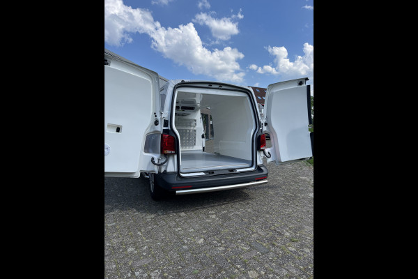 Volkswagen Transporter 2.0 TDI L2H1 28 Comfortline Koelwagen Meerdere voertuigen beschikbaar! KOELWAGEN