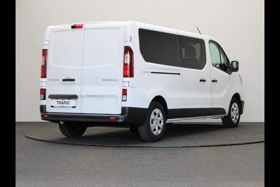 Renault Trafic 2.0 Blue dCi 130 T30 L2H1 Advance DC Ook in Zwart en Grijs Metallic leverbaar!!! Dubbele Cabine!