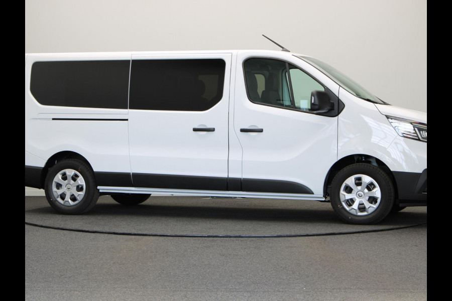 Renault Trafic 2.0 Blue dCi 130 T30 L2H1 Advance DC Ook in Zwart en Grijs Metallic leverbaar!!! Dubbele Cabine!