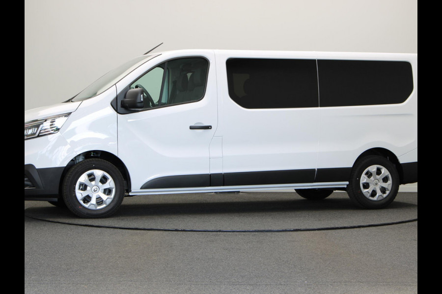 Renault Trafic 2.0 Blue dCi 130 T30 L2H1 Advance DC Ook in Zwart en Grijs Metallic leverbaar!!! Dubbele Cabine!