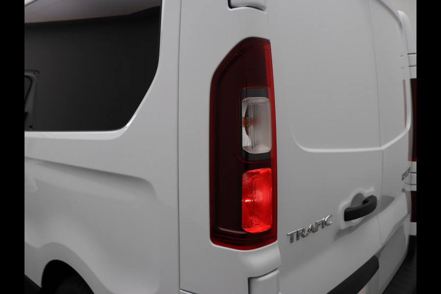 Renault Trafic 2.0 Blue dCi 130 T30 L2H1 Advance DC Ook in Zwart en Grijs Metallic leverbaar!!! Dubbele Cabine!