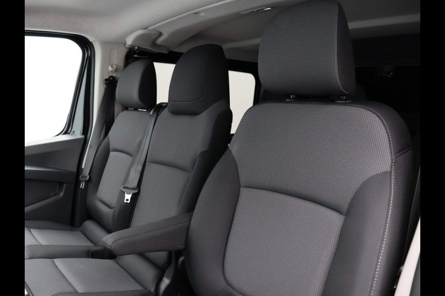 Renault Trafic 2.0 Blue dCi 130 T30 L2H1 Advance DC Ook in Zwart en Grijs Metallic leverbaar!!! Dubbele Cabine!