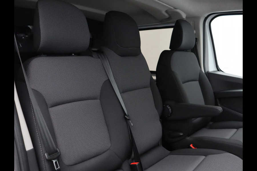 Renault Trafic 2.0 Blue dCi 130 T30 L2H1 Advance DC Ook in Zwart en Grijs Metallic leverbaar!!! Dubbele Cabine!