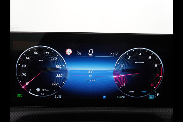 Mercedes-Benz A-Klasse 200 AMG Line RIJKLAARPRIJS INCL. 12 MND. BOVAGGARANTIE | PANO | CAMERA | AMBILIGHT