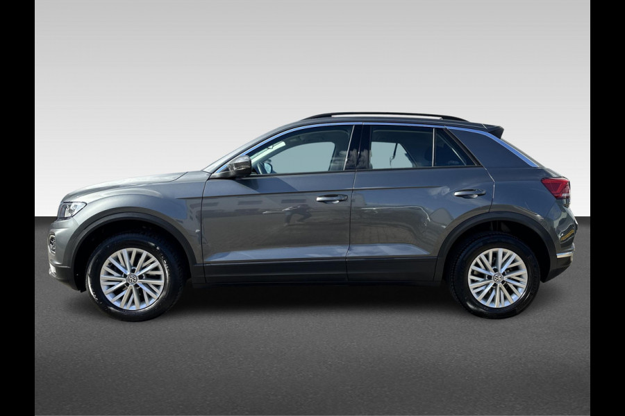 Volkswagen T-Roc 1.5 TSI Style  automaat | trekhaak | Active Info Display | LED koplampen