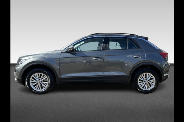 Volkswagen T-Roc 1.5 TSI Style  automaat | trekhaak | Active Info Display | LED koplampen