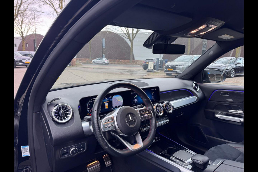 Mercedes-Benz Glb 200 AMG Line 7p. | 7 PERSOONS| STOELVERWARMING| CAMERA| ELEK. ACHTERKLEP | KEYLESS|