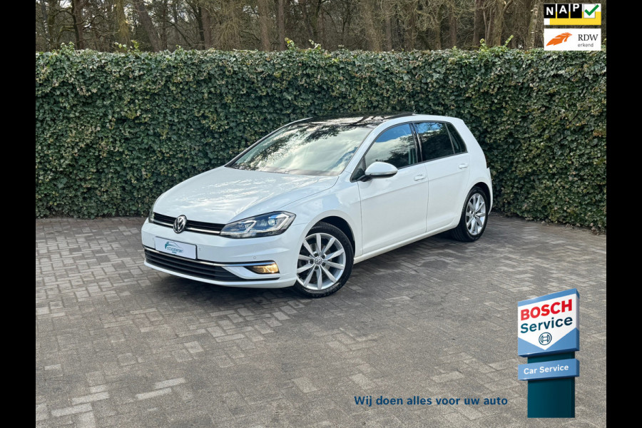 Volkswagen Golf 1.5 TSI Highline PANO/NAVI/CAMERA/LED/SPORTSTOELEN/CLIMATE/PARELMOER !