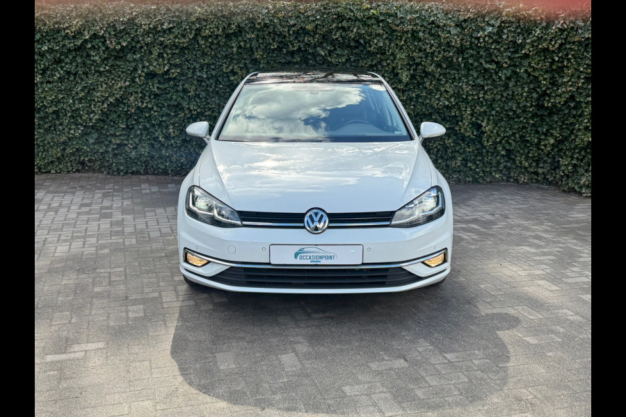 Volkswagen Golf 1.5 TSI Highline PANO/NAVI/CAMERA/LED/SPORTSTOELEN/CLIMATE/PARELMOER !