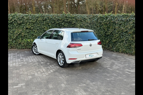 Volkswagen Golf 1.5 TSI Highline PANO/NAVI/CAMERA/LED/SPORTSTOELEN/CLIMATE/PARELMOER !