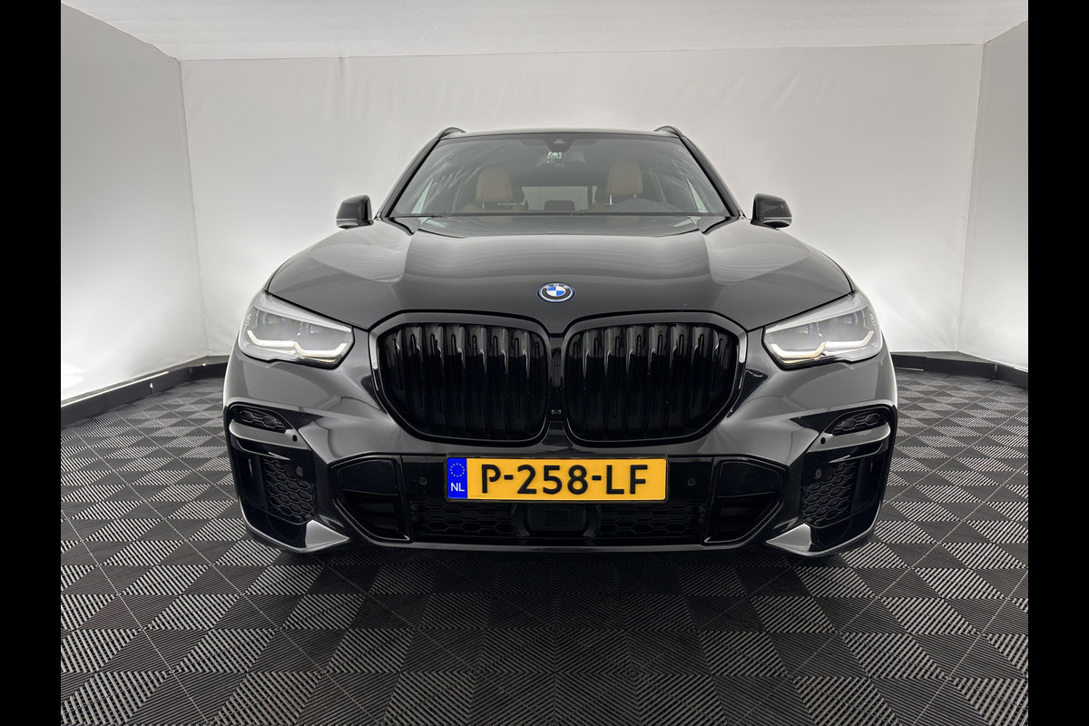 BMW X5 xDrive45e Executive M-Sport-Pack (INCL.BTW) *LEATHER | FULL-LED | MEMORY-PACK | DIGI-COCKPIT | HIFIS-SOUND | COMFORT-SEATS | NAVI-FULLMAP | CAMERA | DAB+ | 20''ALU | TOWBAR | ECC | PDC*