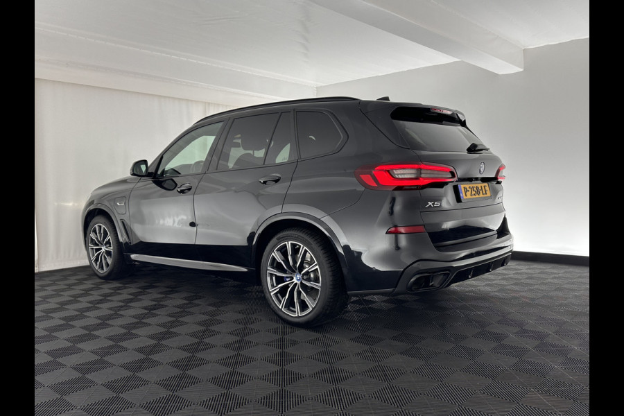 BMW X5 xDrive45e Executive M-Sport-Pack (INCL.BTW) *LEATHER | FULL-LED | MEMORY-PACK | DIGI-COCKPIT | HIFIS-SOUND | COMFORT-SEATS | NAVI-FULLMAP | CAMERA | DAB+ | 20''ALU | TOWBAR | ECC | PDC*