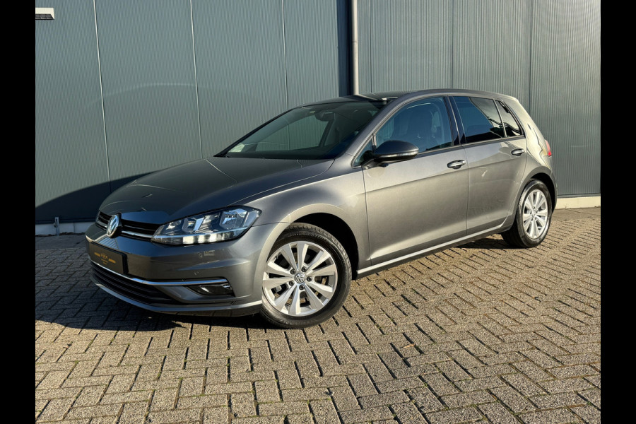 Volkswagen Golf 1.0 TSI Comfortline * AppleCarPlay * Cruise * Trekhaak * PDC *