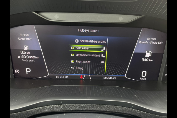 Škoda Karoq 1.5 TSI ACT Style | LED | Navi | Virtual Cockpit | Carplay | Camera