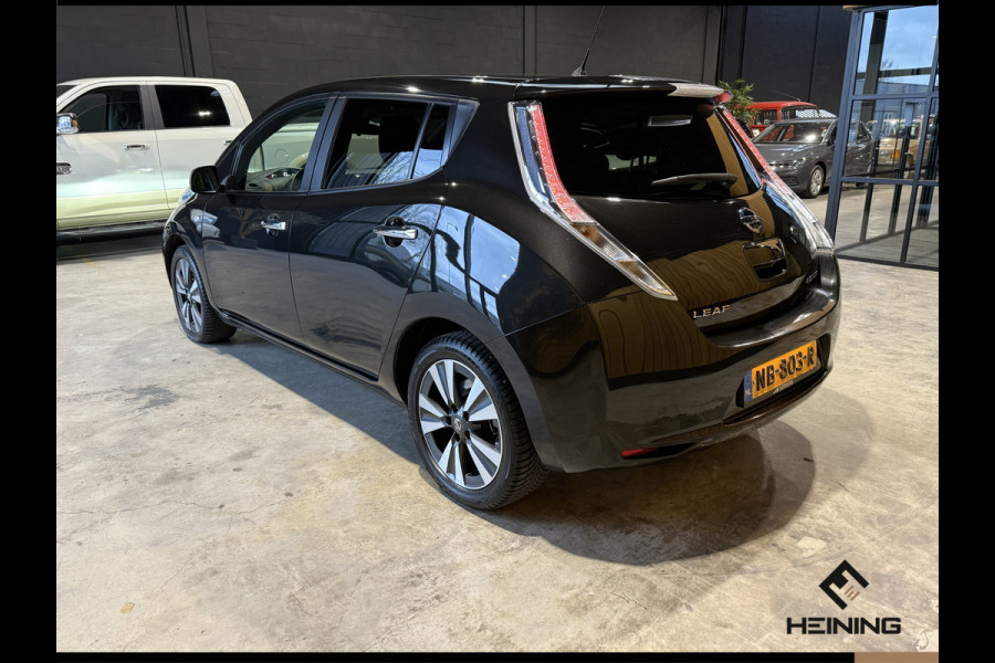 Nissan Leaf Tekna 30 kWh Navi. Leer. Bose. 1 Eigenaar