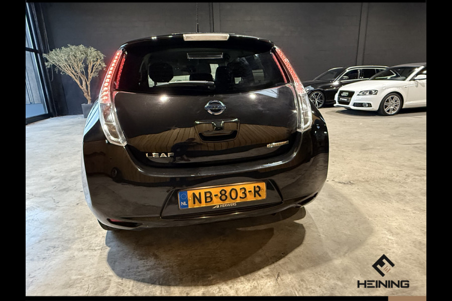 Nissan Leaf Tekna 30 kWh Navi. Leer. Bose. 1 Eigenaar