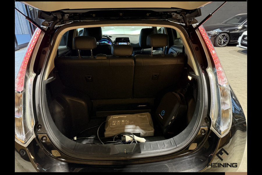 Nissan Leaf Tekna 30 kWh Navi. Leer. Bose. 1 Eigenaar