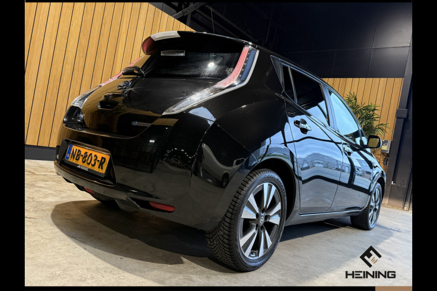 Nissan Leaf Tekna 30 kWh Navi. Leer. Bose. 1 Eigenaar