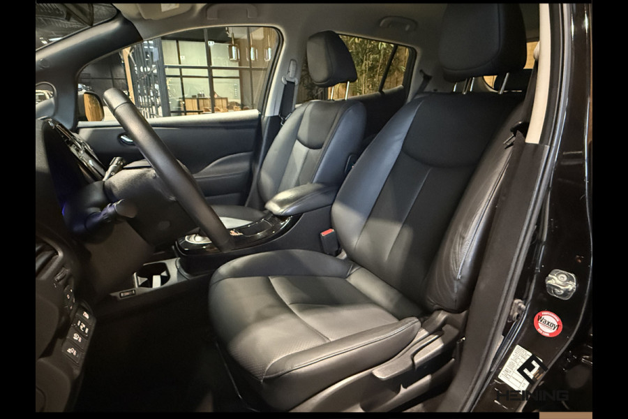 Nissan Leaf Tekna 30 kWh Navi. Leer. Bose. 1 Eigenaar