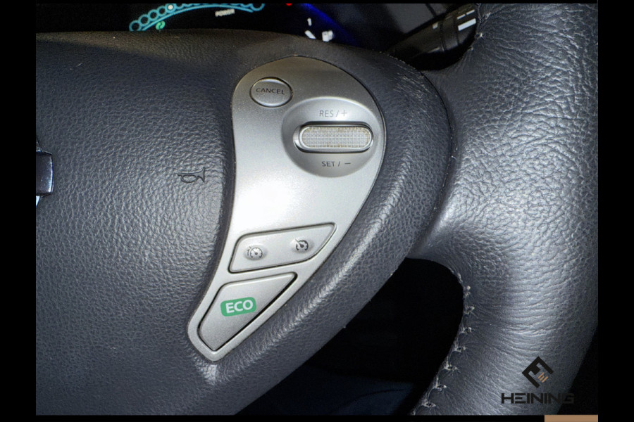 Nissan Leaf Tekna 30 kWh Navi. Leer. Bose. 1 Eigenaar