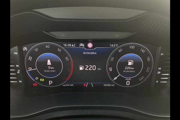 Škoda Karoq 1.5 TSI ACT Style | LED | Navi | Virtual Cockpit | Carplay | Camera