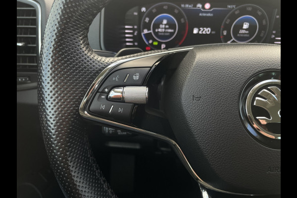 Škoda Karoq 1.5 TSI ACT Style | LED | Navi | Virtual Cockpit | Carplay | Camera