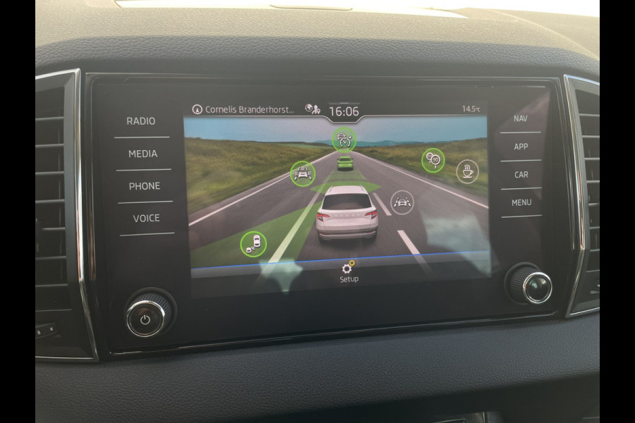 Škoda Karoq 1.5 TSI ACT Style | LED | Navi | Virtual Cockpit | Carplay | Camera