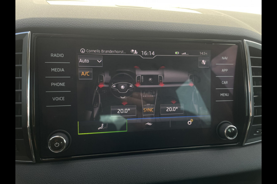 Škoda Karoq 1.5 TSI ACT Style | LED | Navi | Virtual Cockpit | Carplay | Camera