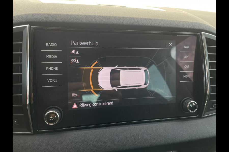 Škoda Karoq 1.5 TSI ACT Style | LED | Navi | Virtual Cockpit | Carplay | Camera