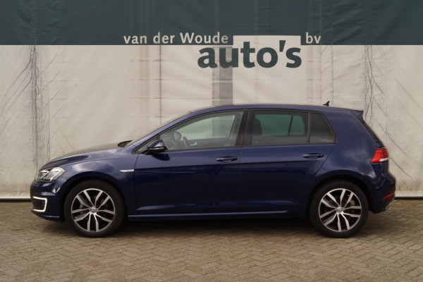 Volkswagen e-Golf 36kWh Automaat -NAVI-LEER-ACC-LED-ECC-PDC-