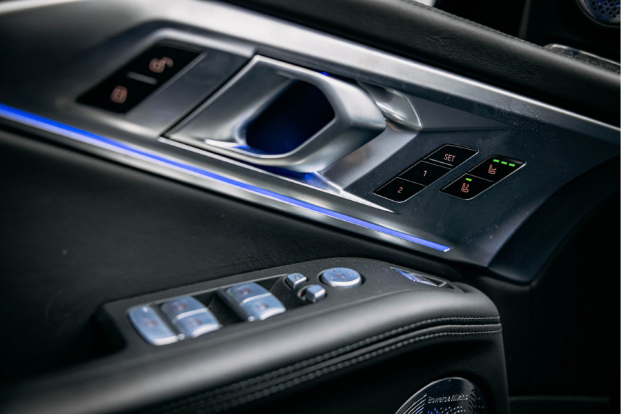 BMW XM PHEV 30 kWh  XM | BTW auto | B&W | Driver package