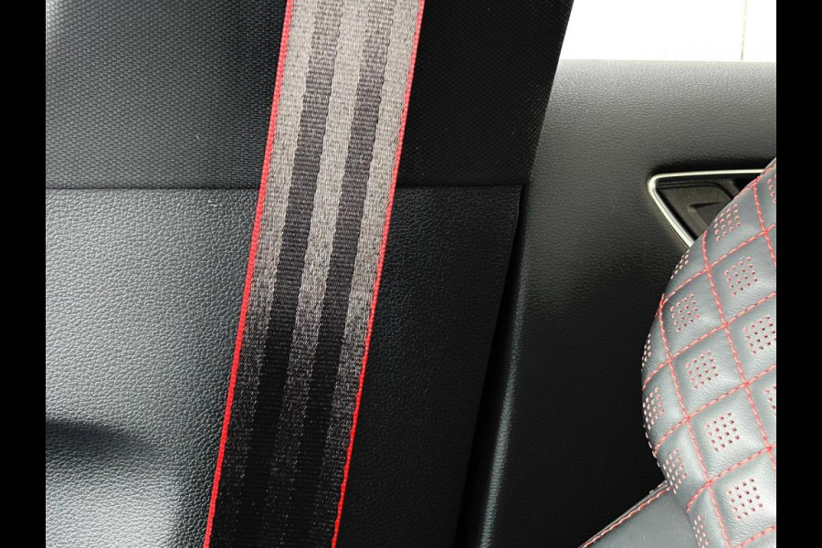 Audi RS3 2.5 TFSI Quattro / Pano / B&O / Akra / LED / Camera