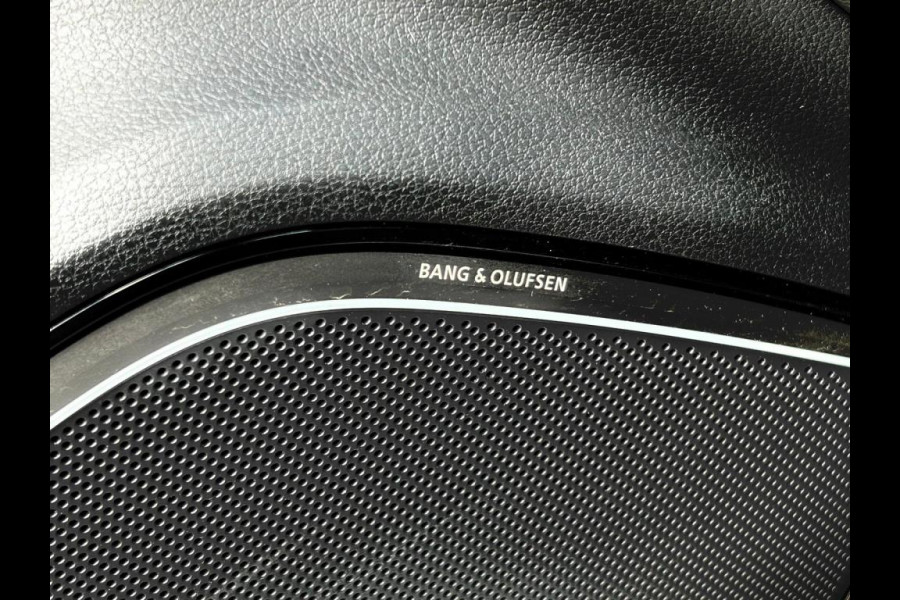 Audi RS3 2.5 TFSI Quattro / Pano / B&O / Akra / LED / Camera