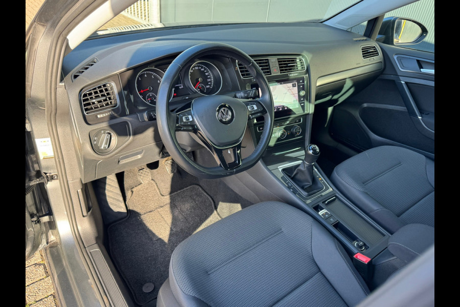 Volkswagen Golf 1.0 TSI Comfortline * AppleCarPlay * Cruise * Trekhaak * PDC *