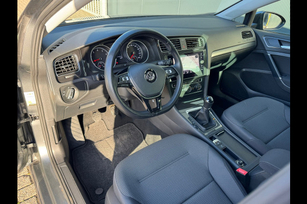 Volkswagen Golf 1.0 TSI Comfortline * AppleCarPlay * Cruise * Trekhaak * PDC *