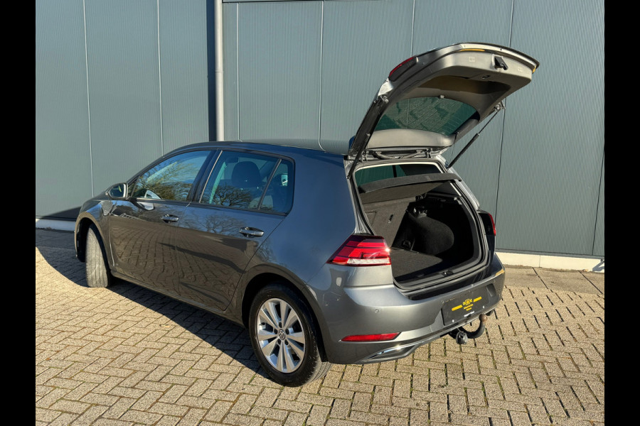 Volkswagen Golf 1.0 TSI Comfortline * AppleCarPlay * Cruise * Trekhaak * PDC *