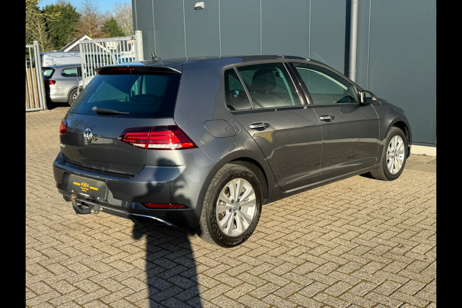 Volkswagen Golf 1.0 TSI Comfortline * AppleCarPlay * Cruise * Trekhaak * PDC *